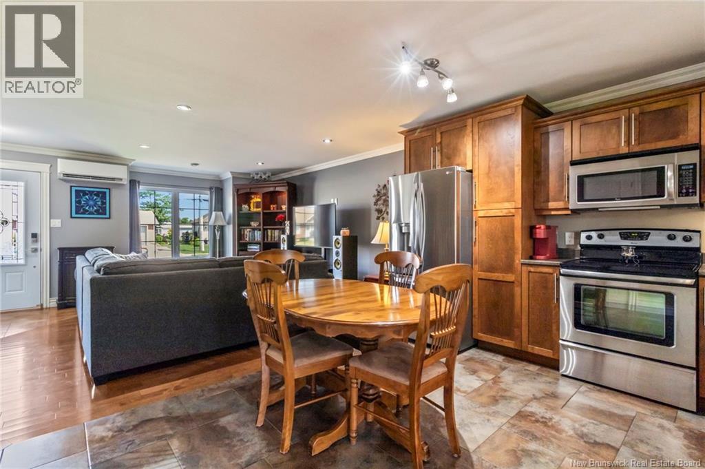 71 Lakeburn Avenue, Dieppe, New Brunswick  E1A 0Y8 - Photo 7 - NB130110