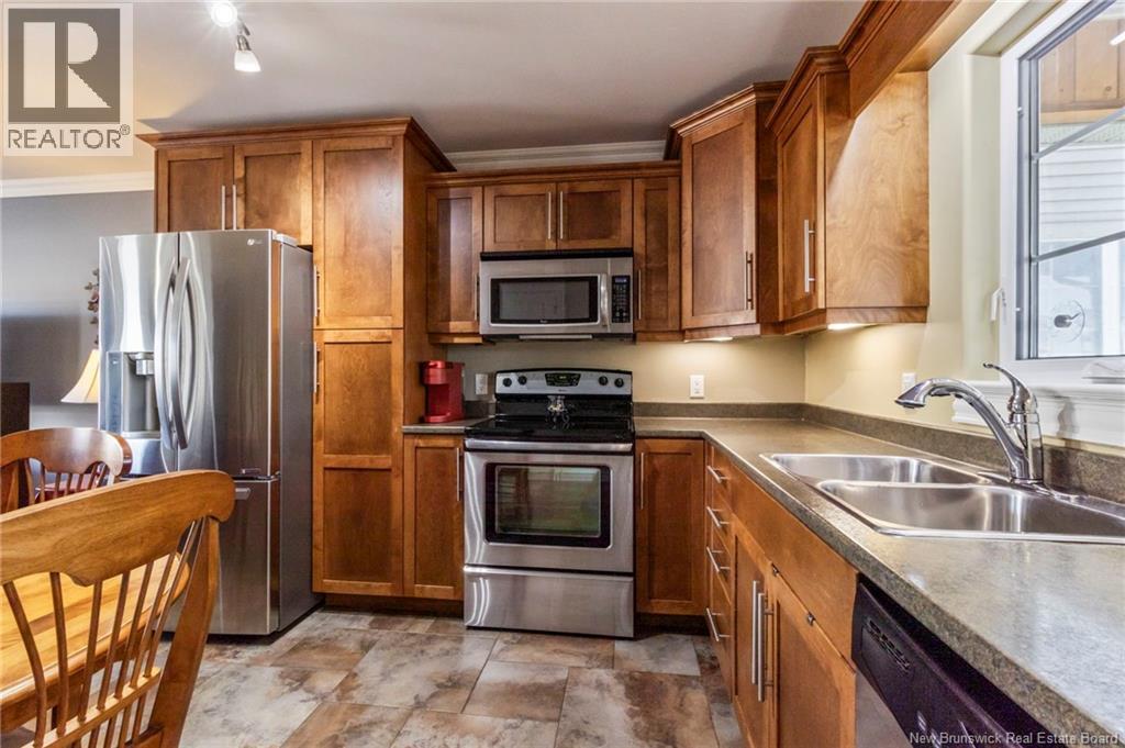 71 Lakeburn Avenue, Dieppe, New Brunswick  E1A 0Y8 - Photo 8 - NB130110