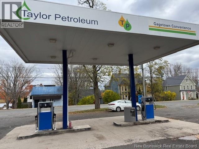 53 Front Street, Gagetown, New Brunswick  E5M 1A1 - Photo 1 - NB130067