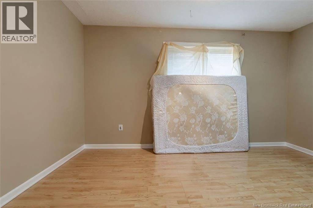 296 Mountain, Moncton, New Brunswick E1C 2M1 - Photo 16 - NB130198