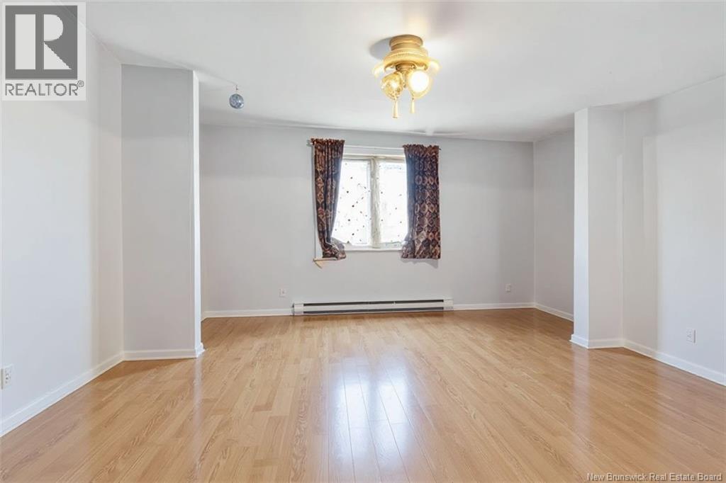 296 Mountain, Moncton, New Brunswick E1C 2M1 - Photo 22 - NB130198