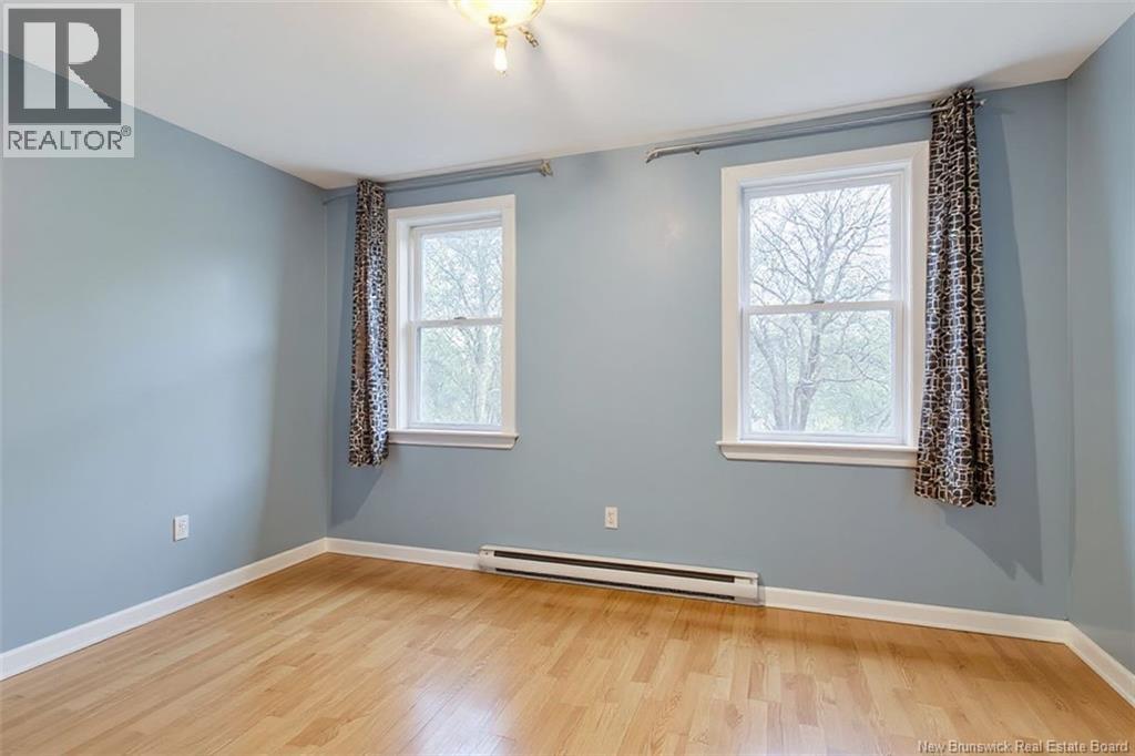 296 Mountain, Moncton, New Brunswick E1C 2M1 - Photo 37 - NB130198