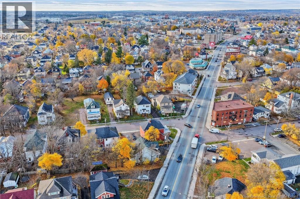 296 Mountain, Moncton, New Brunswick E1C 2M1 - Photo 8 - NB130198
