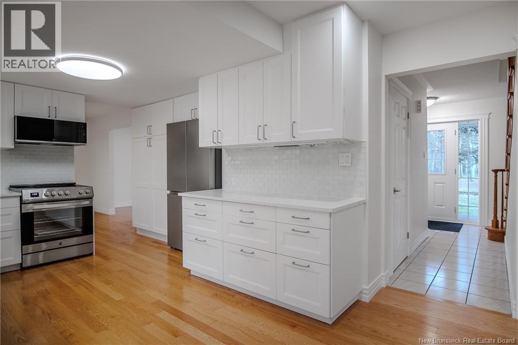 15 Linden Crescent, Rothesay, New Brunswick  E2E 5R8 - Photo 7 - NB129786