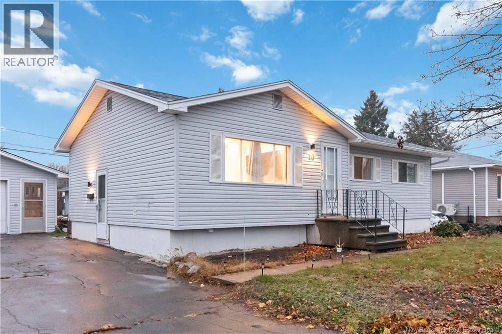 10 Frost Street, Riverview, New Brunswick