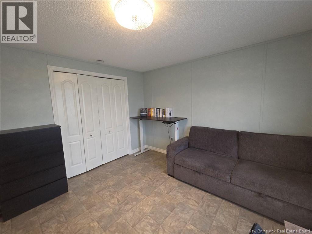 201 Bonaventure, Shediac, New Brunswick  E4P 0G9 - Photo 15 - NB130259