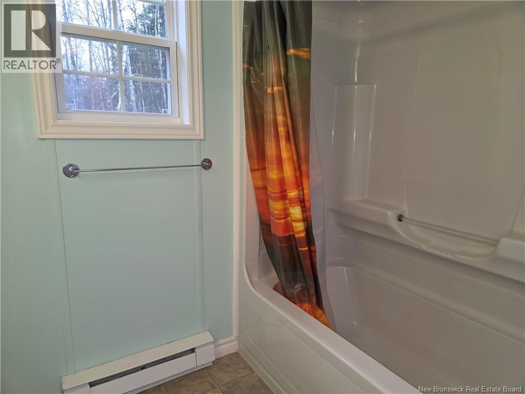 201 Bonaventure, Shediac, New Brunswick  E4P 0G9 - Photo 19 - NB130259
