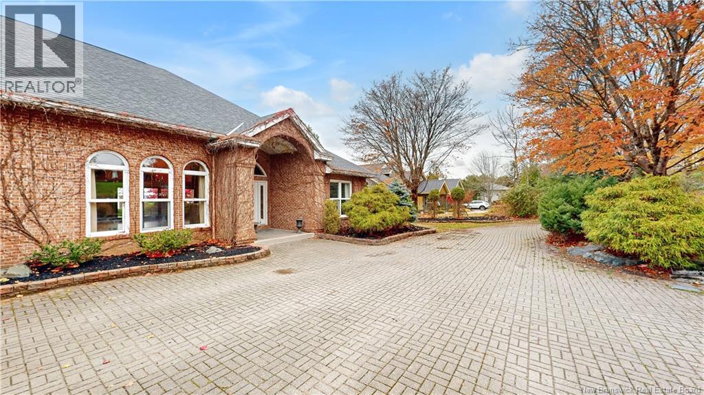 39 Elizabeth Parkway, Rothesay, New Brunswick  E2H 1E8 - Photo 12 - NB128710