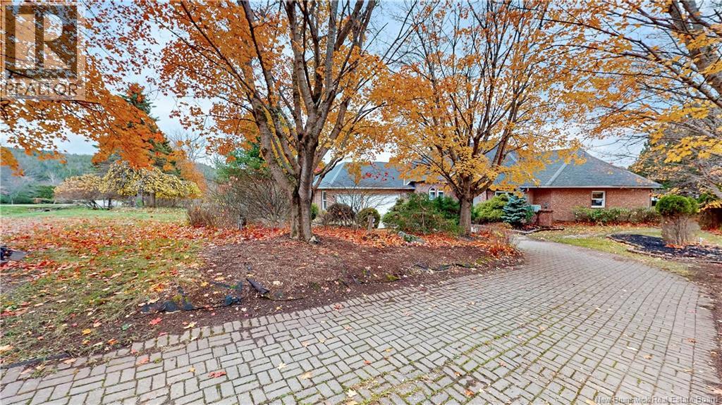 39 Elizabeth Parkway, Rothesay, New Brunswick  E2H 1E8 - Photo 49 - NB128710