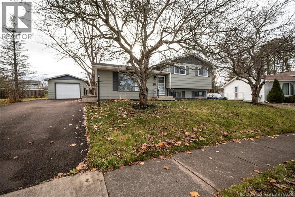 102 Notingham Drive, Moncton, New Brunswick  E1A 5K1 - Photo 1 - NB130329