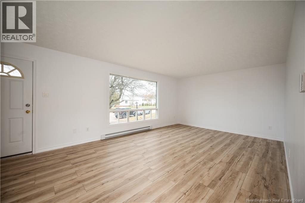 102 Notingham Drive, Moncton, New Brunswick  E1A 5K1 - Photo 16 - NB130329