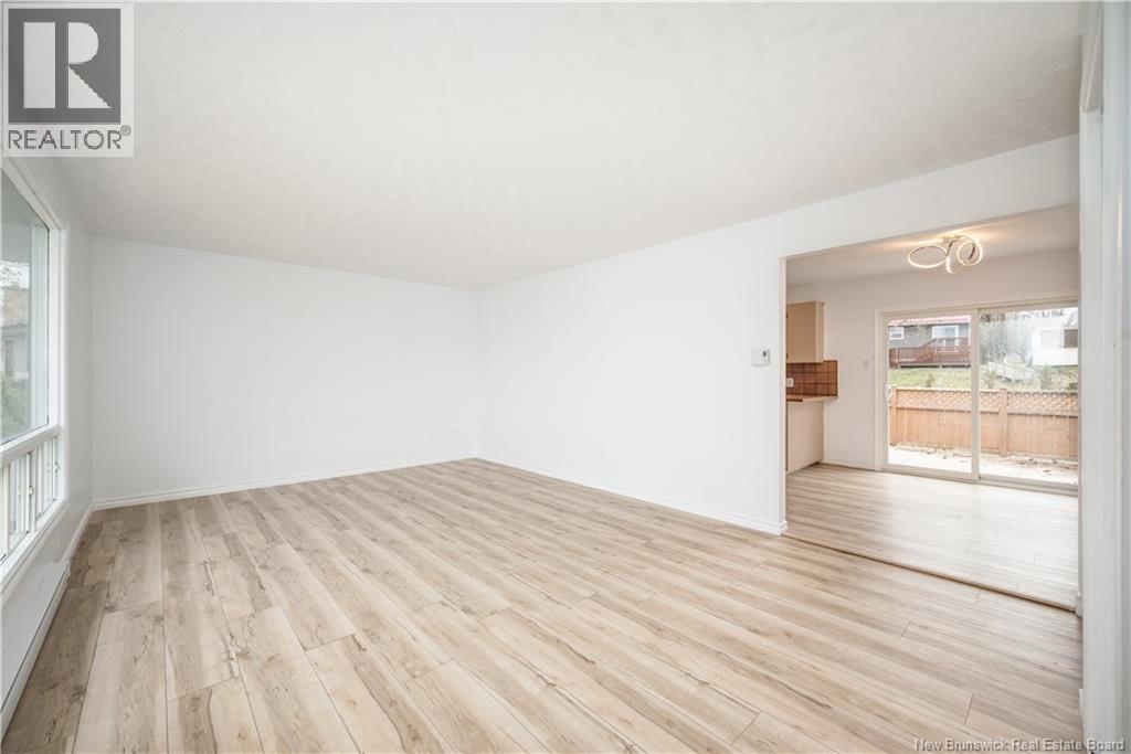 102 Notingham Drive, Moncton, New Brunswick  E1A 5K1 - Photo 20 - NB130329