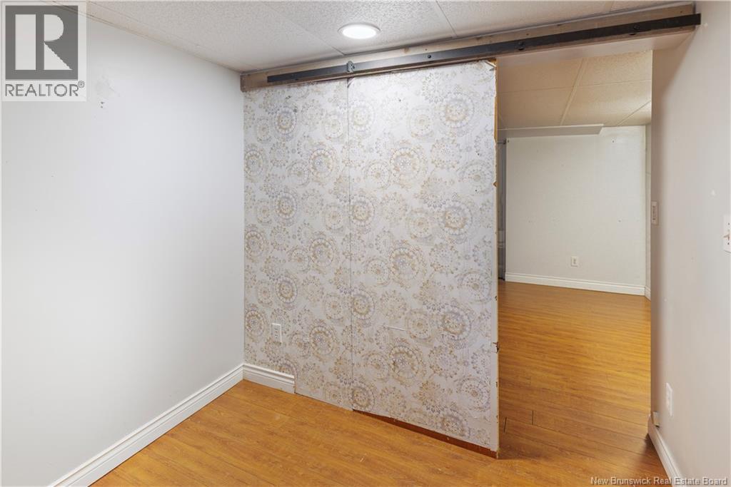 27 Montclair Avenue, Moncton, New Brunswick  E1E 1T7 - Photo 33 - NB130341