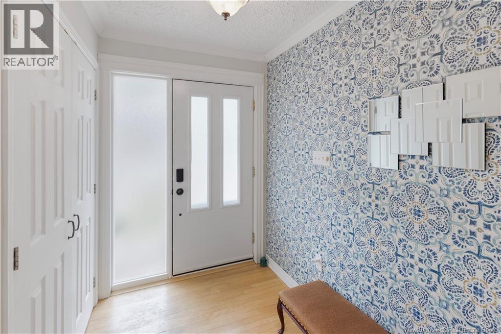 27 Montclair Avenue, Moncton, New Brunswick  E1E 1T7 - Photo 8 - NB130341