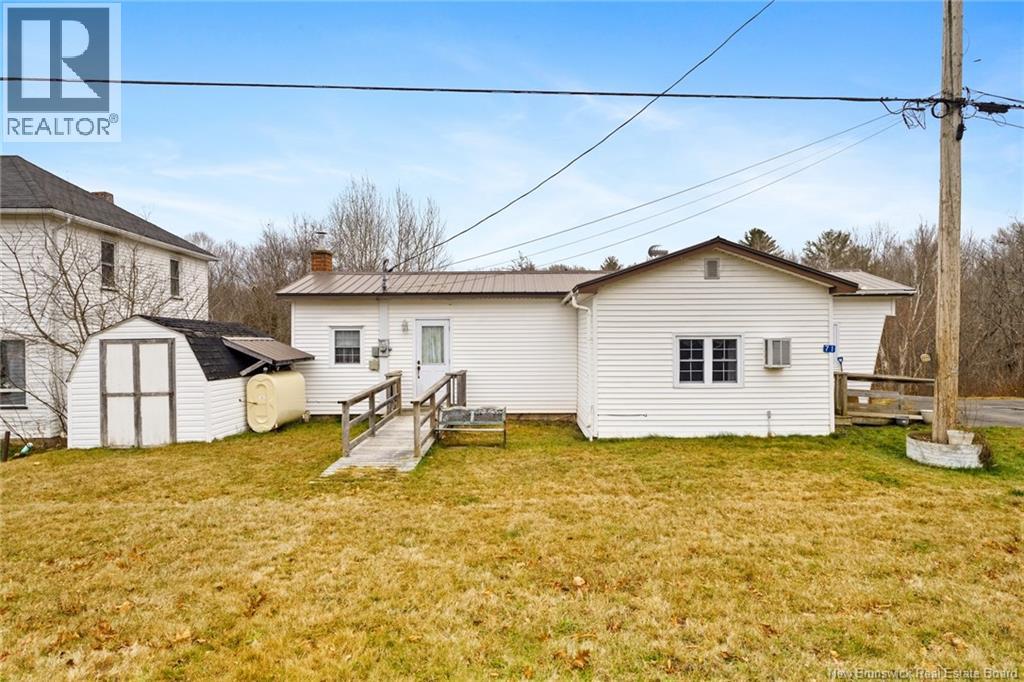 71 Chestnut Street, Minto, New Brunswick