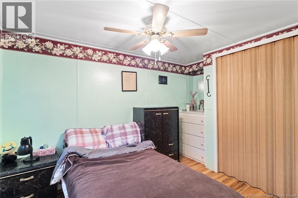71 Chestnut Street, Minto, New Brunswick  E4B 3L4 - Photo 16 - NB130397