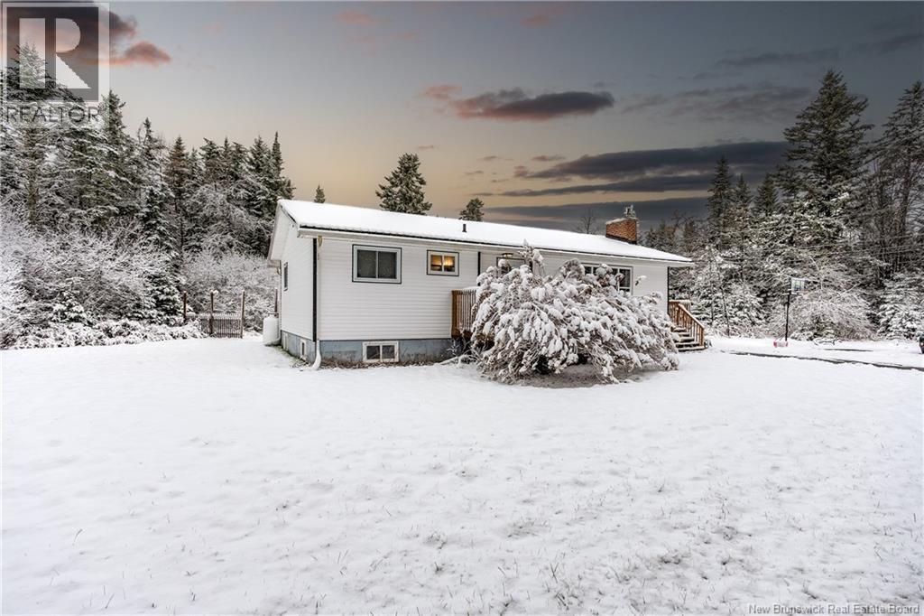 9 Cooks Lake Road, Saint John, New Brunswick E2N 1M7 - Photo 2 - NB127957