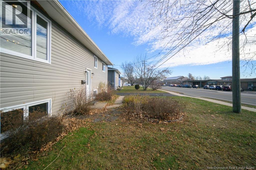 101 Sunset Drive, Fredericton, New Brunswick  E3A 1A2 - Photo 5 - NB130475