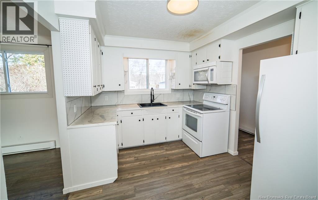 101 Sunset Drive, Fredericton, New Brunswick  E3A 1A2 - Photo 22 - NB130452