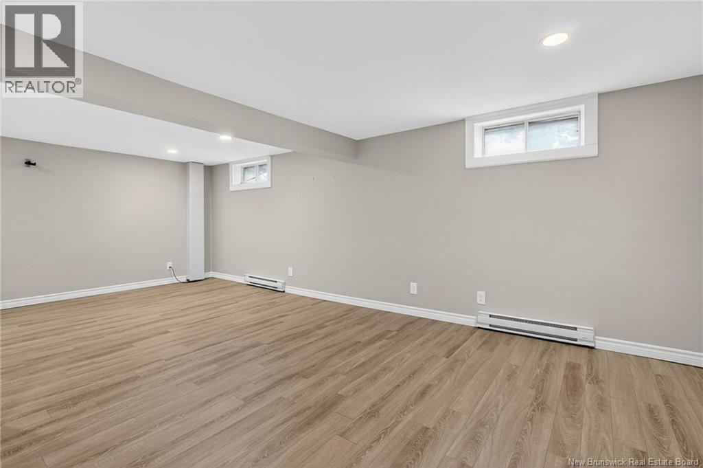 76 Leslie Street, Moncton, New Brunswick  E1C 6M5 - Photo 28 - NB130482