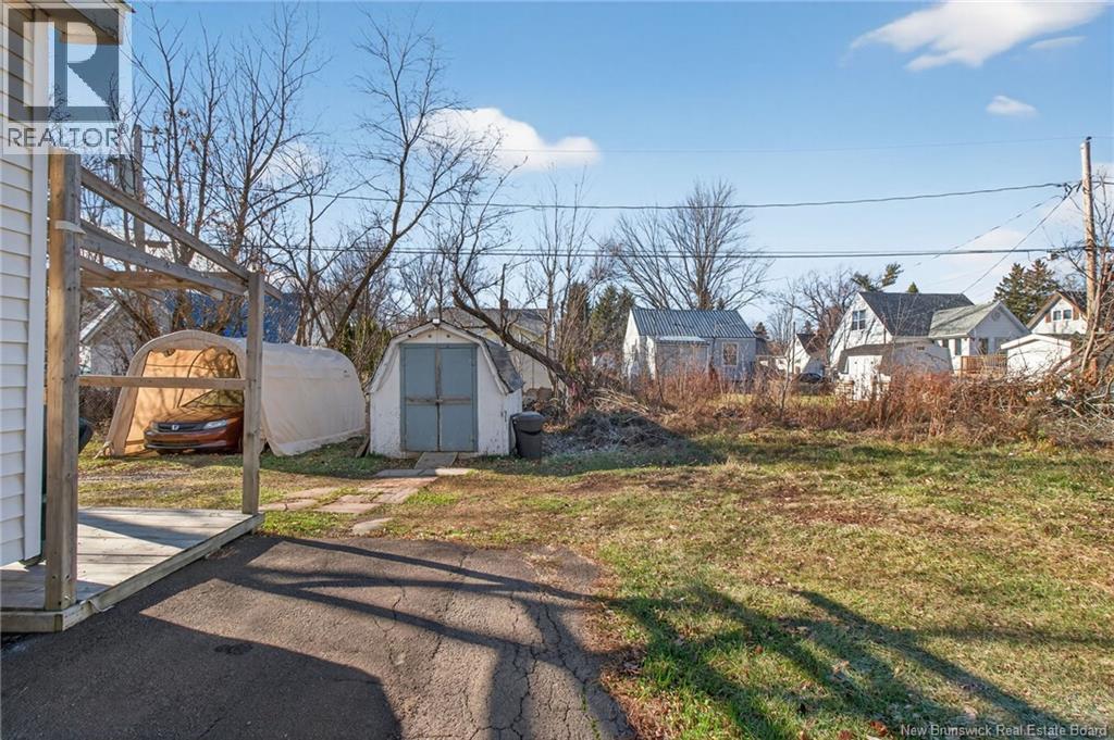 76 Leslie Street, Moncton, New Brunswick  E1C 6M5 - Photo 35 - NB130482