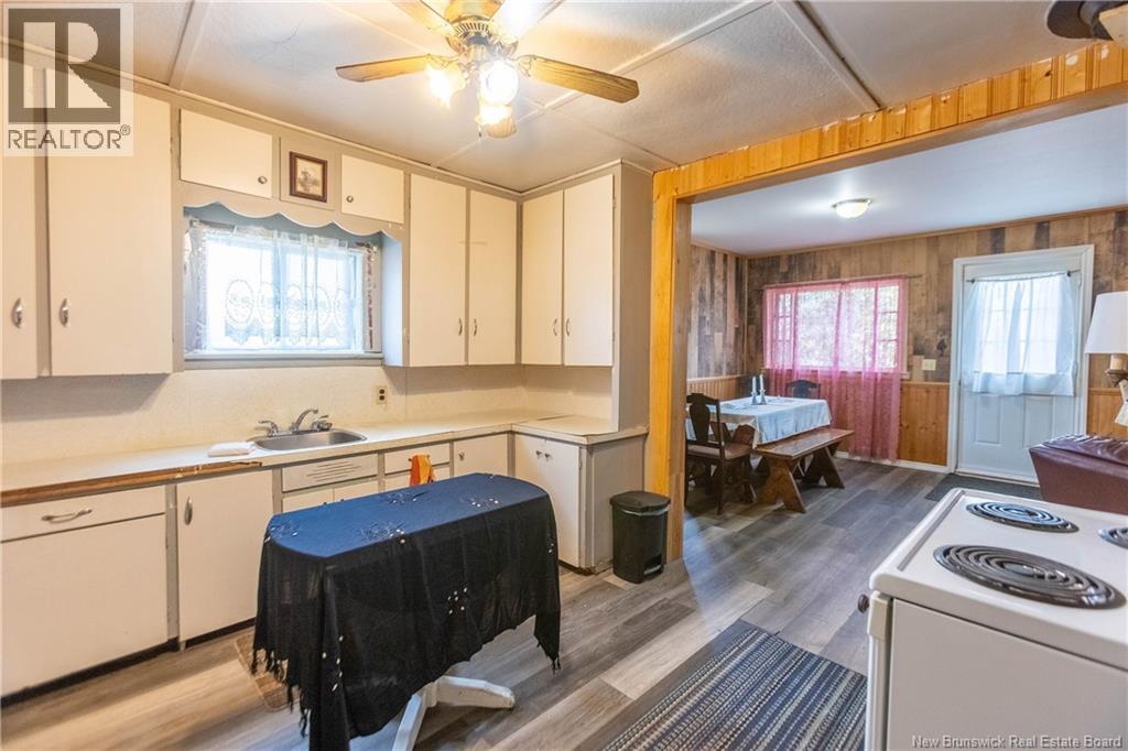 27 Richardson Street, Sackville, New Brunswick  E4L 4H7 - Photo 10 - NB130495