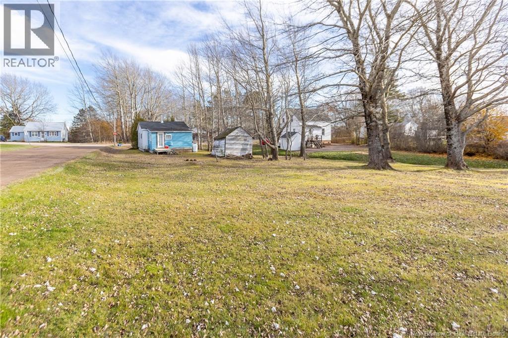 27 Richardson Street, Sackville, New Brunswick  E4L 4H7 - Photo 2 - NB130495
