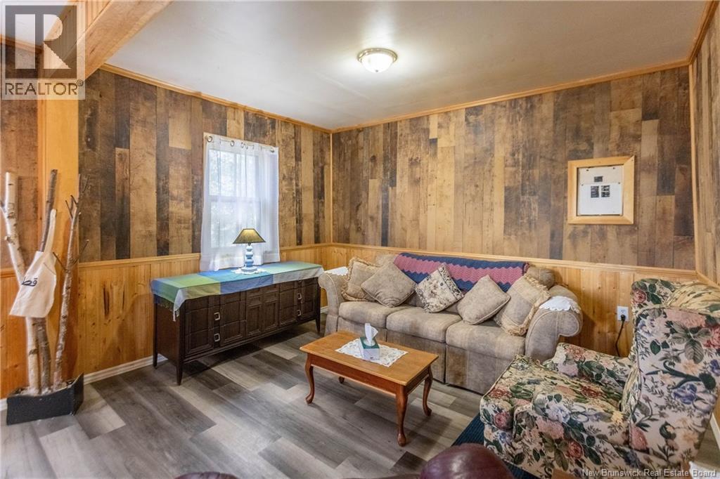 27 Richardson Street, Sackville, New Brunswick  E4L 4H7 - Photo 8 - NB130495