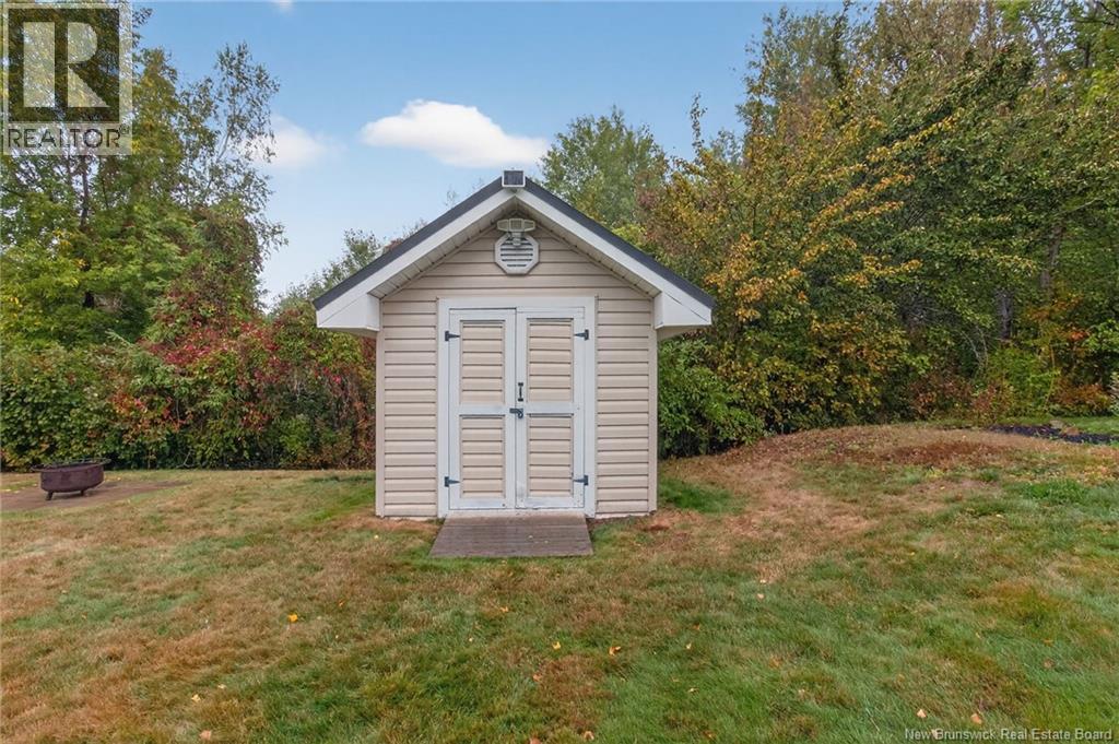 52 Frederic, Dieppe, New Brunswick  E1A 7H9 - Photo 10 - NB130504