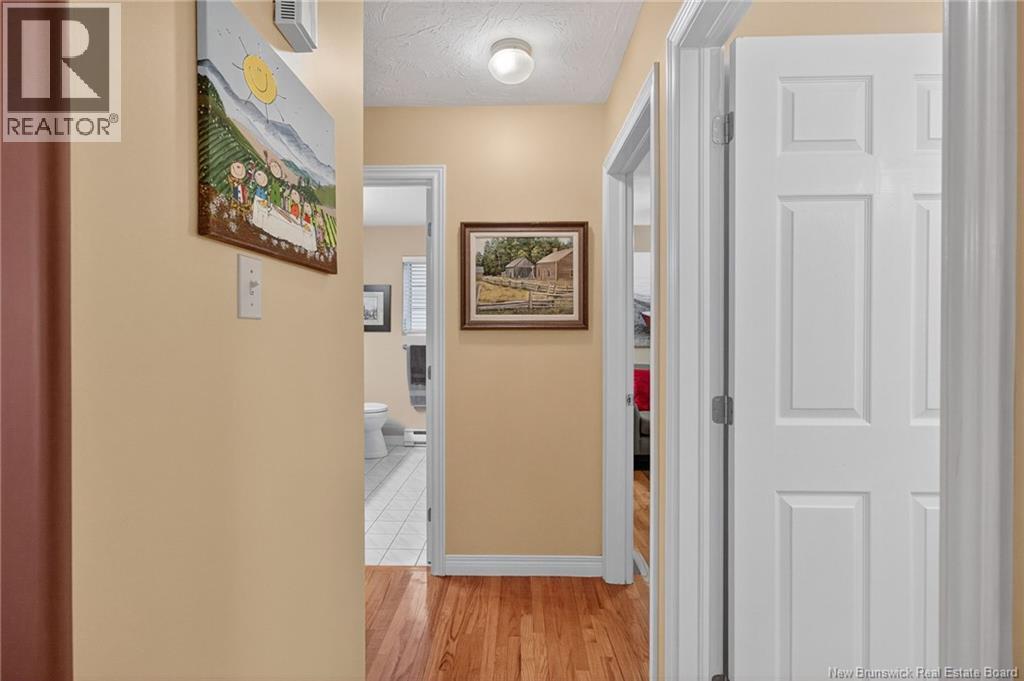 52 Frederic, Dieppe, New Brunswick  E1A 7H9 - Photo 25 - NB130504