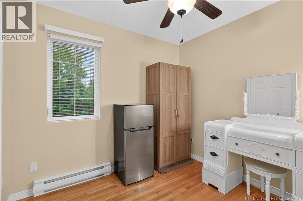 52 Frederic, Dieppe, New Brunswick  E1A 7H9 - Photo 32 - NB130504