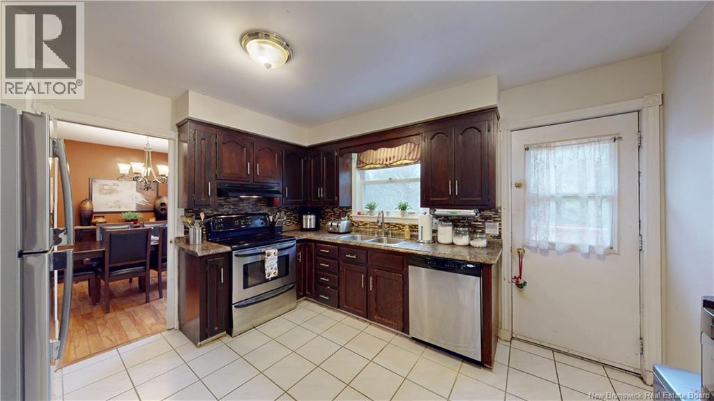 35 Peat Drive, Quispamsis, New Brunswick E2E 4R6 - Photo 8 - NB130435