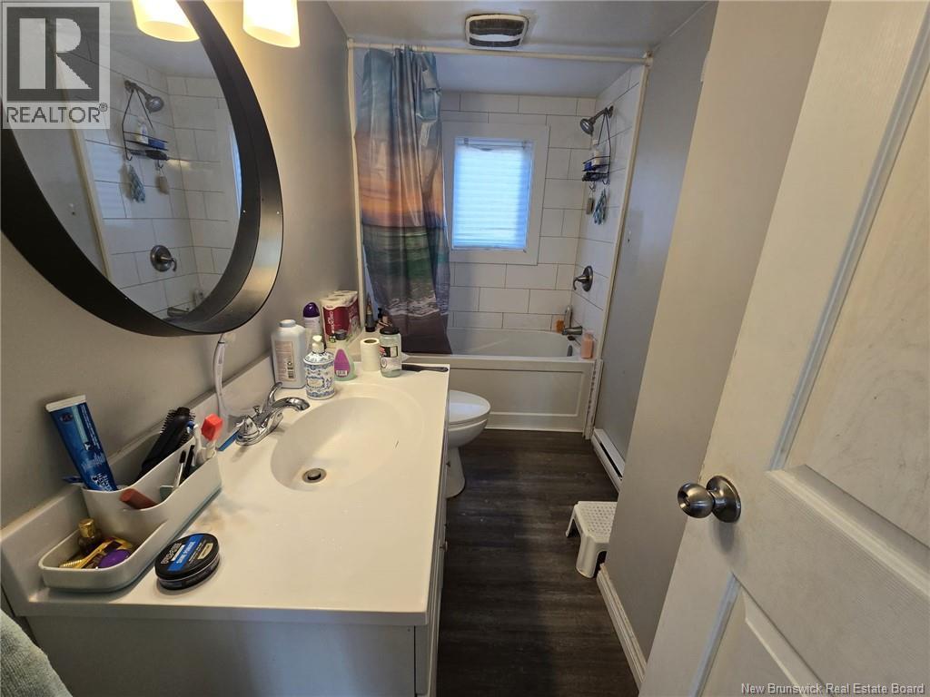 167 Elmwood Drive, Moncton, New Brunswick  E1A 1X2 - Photo 6 - NB130412