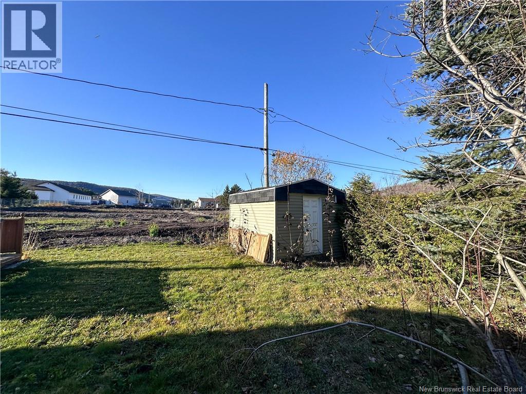 44 Lionel H Lajoie Avenue, Edmundston, New Brunswick  E3V 3G6 - Photo 29 - NB129301