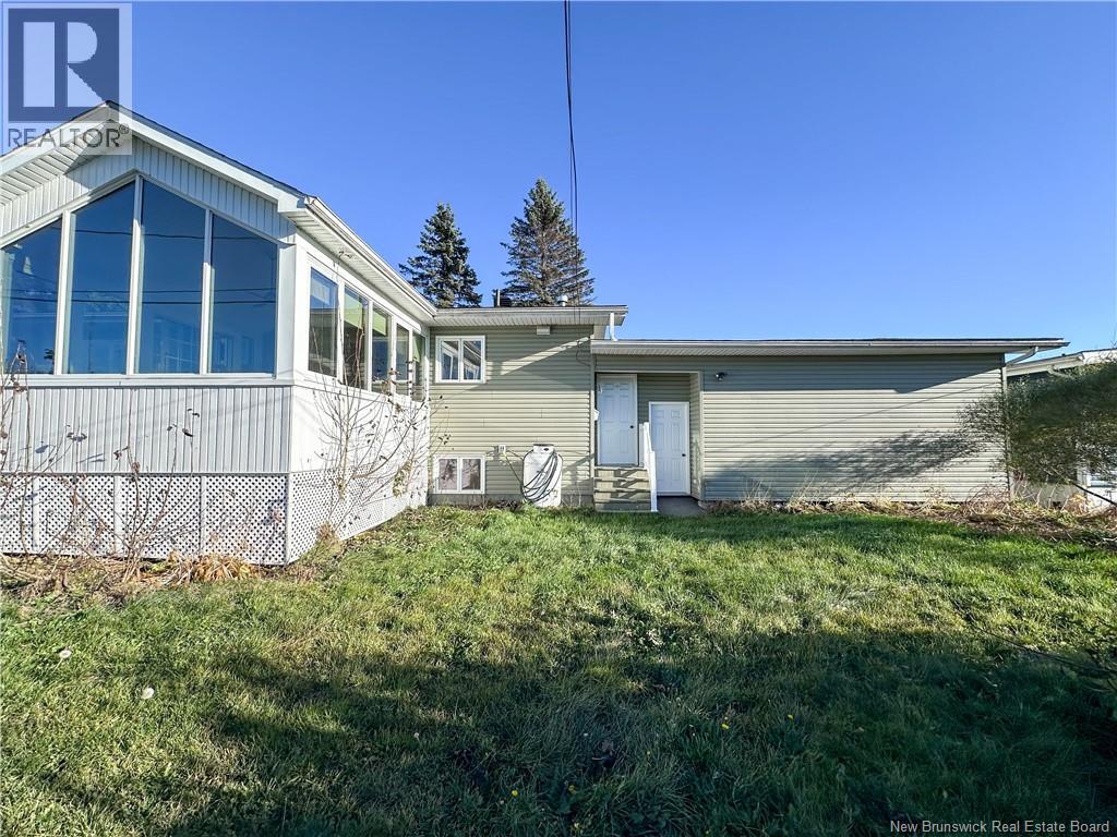 44 Lionel H Lajoie Avenue, Edmundston, New Brunswick  E3V 3G6 - Photo 32 - NB129301