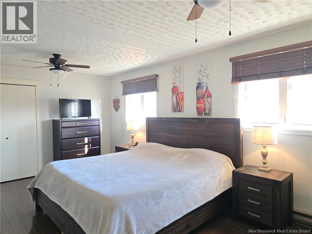 992 Principale, Beresford, New Brunswick  E8K 2H6 - Photo 15 - NB130540
