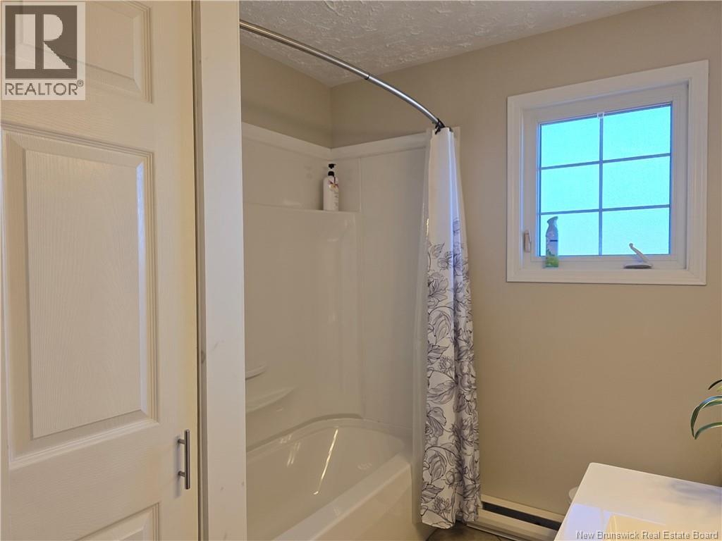 992 Principale, Beresford, New Brunswick  E8K 2H6 - Photo 20 - NB130540