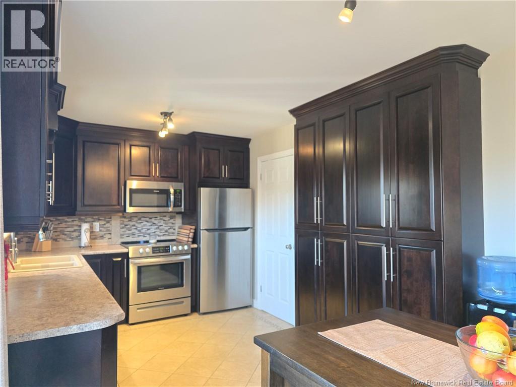 992 Principale, Beresford, New Brunswick  E8K 2H6 - Photo 23 - NB130540