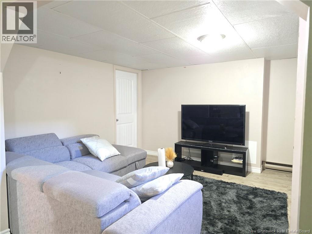 992 Principale, Beresford, New Brunswick  E8K 2H6 - Photo 29 - NB130540