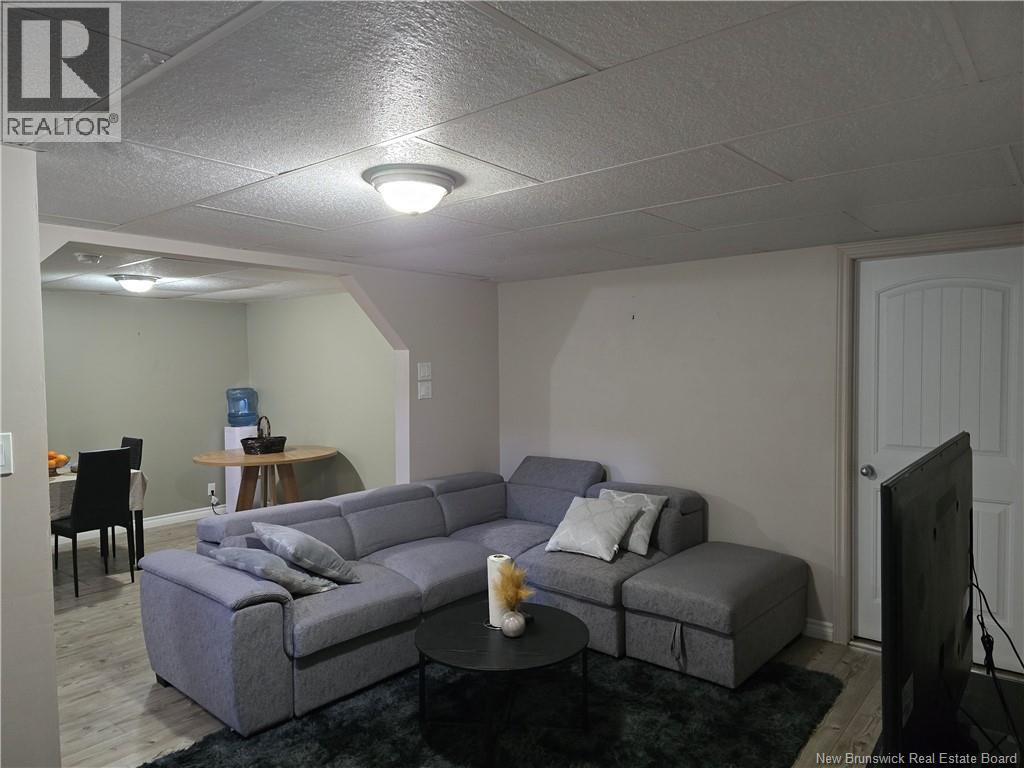 992 Principale, Beresford, New Brunswick  E8K 2H6 - Photo 30 - NB130540