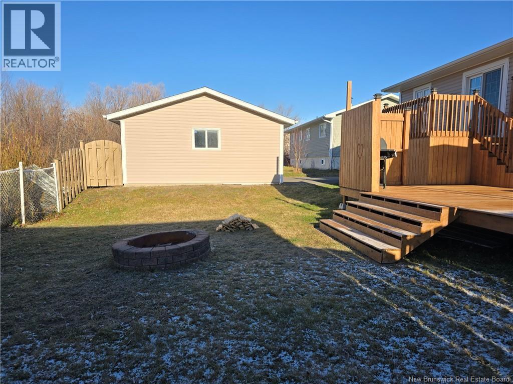 992 Principale, Beresford, New Brunswick  E8K 2H6 - Photo 7 - NB130540