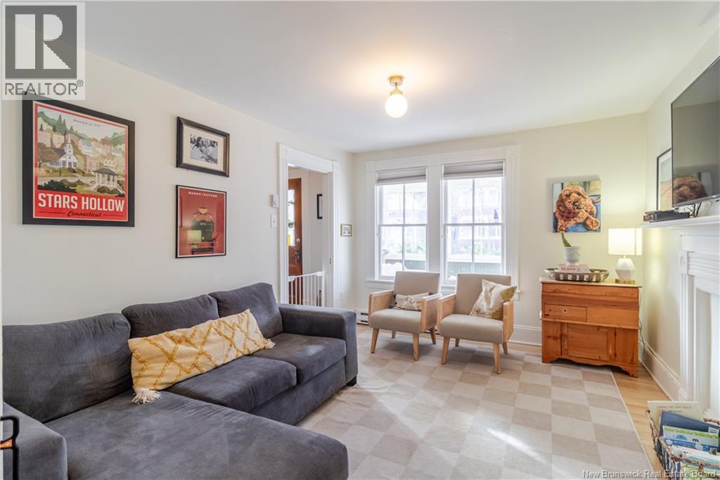 363 Charlotte Street, Fredericton, New Brunswick  E3B 1L6 - Photo 3 - NB130453