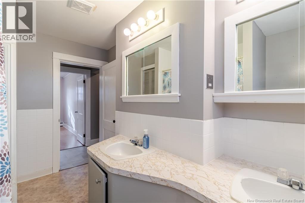 445 Newcastle Boulevard, Miramichi, New Brunswick  E1V 2K3 - Photo 11 - NB130584