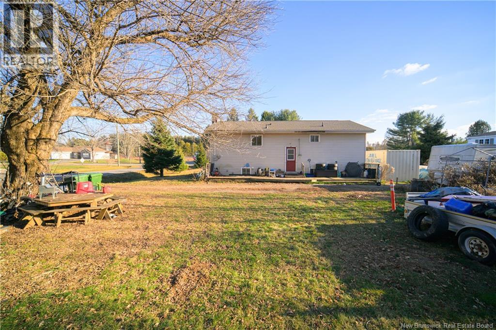 199 Glasier Road, Fredericton, New Brunswick  E3B 8L1 - Photo 8 - NB130594