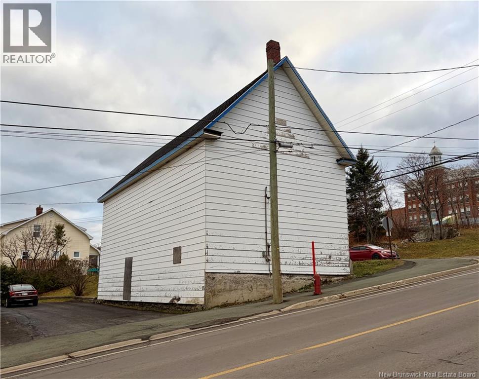 131 Renfrew, Dalhousie, New Brunswick
