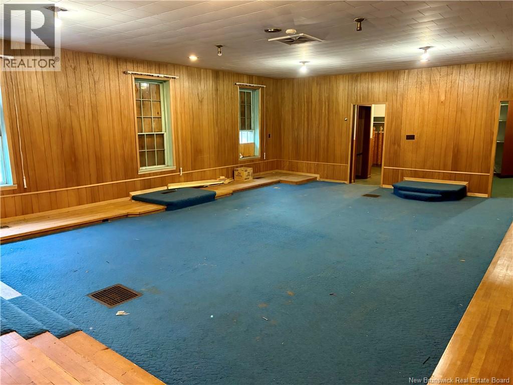 131 Renfrew, Dalhousie, New Brunswick E8E 2H8 - Photo 14 - NB130604