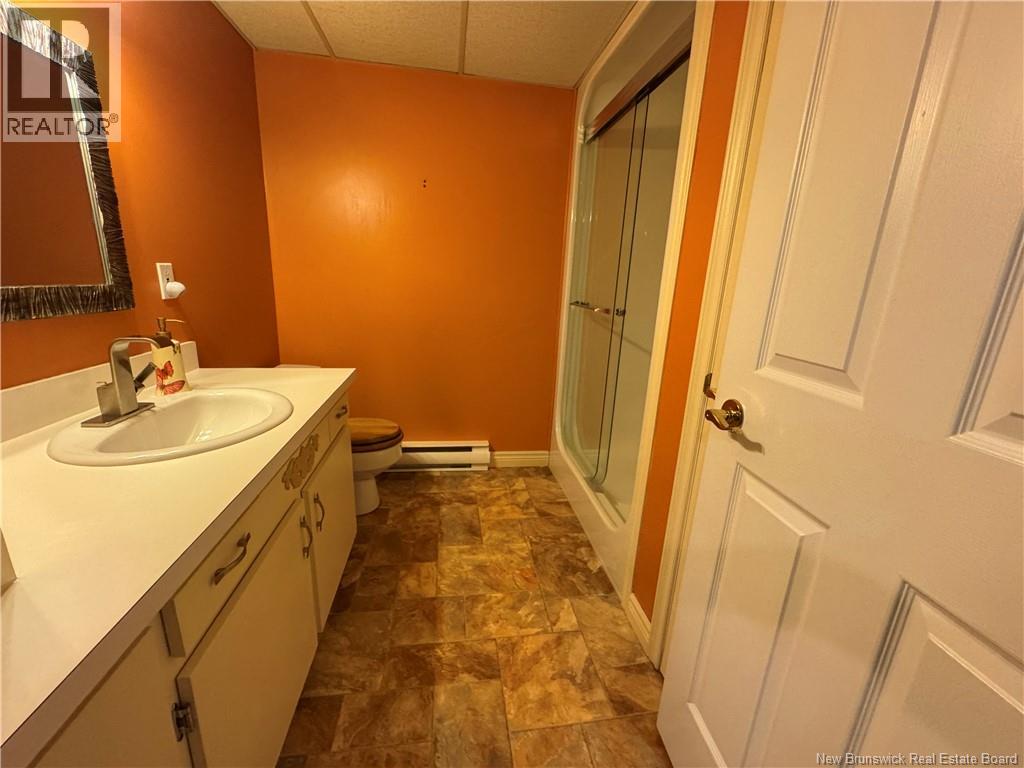 17 Rue Beauséjour, Saint-Quentin, New Brunswick  E8A 1B7 - Photo 23 - NB130617