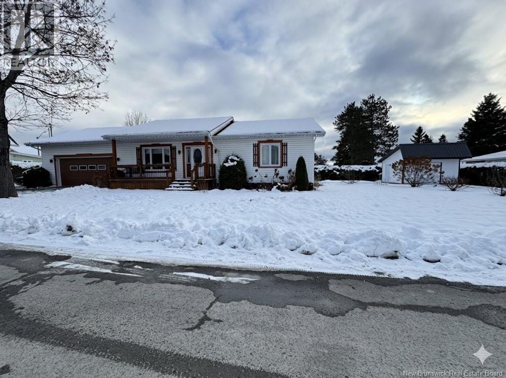 17 Rue Beauséjour, Saint-Quentin, New Brunswick  E8A 1B7 - Photo 39 - NB130617