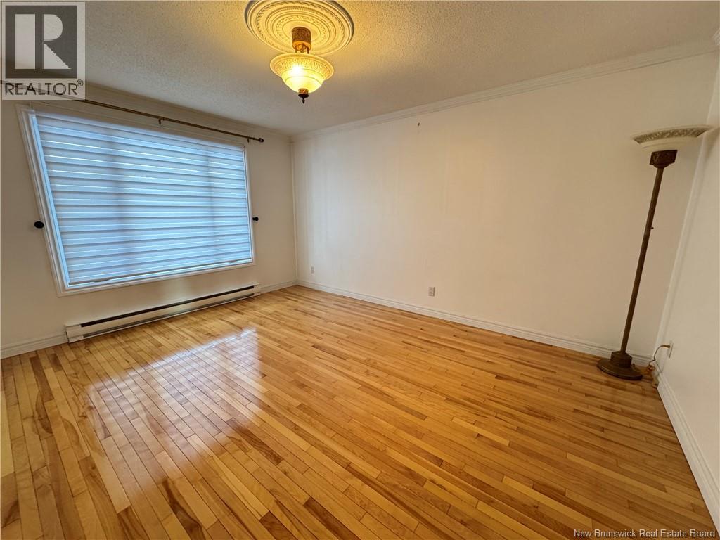 17 Rue Beauséjour, Saint-Quentin, New Brunswick  E8A 1B7 - Photo 7 - NB130617