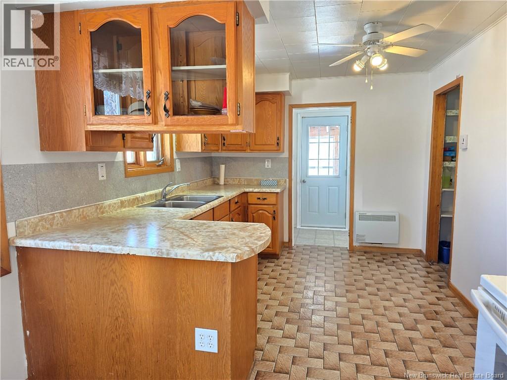 2382 Main Street, Belledune, New Brunswick  E8G 2M6 - Photo 7 - NB130616